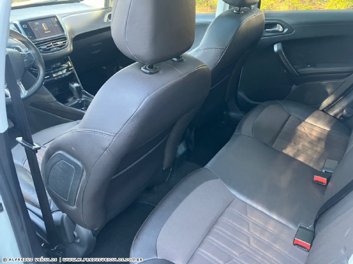 Peugeot 2008 GRIFFE 2016/2017